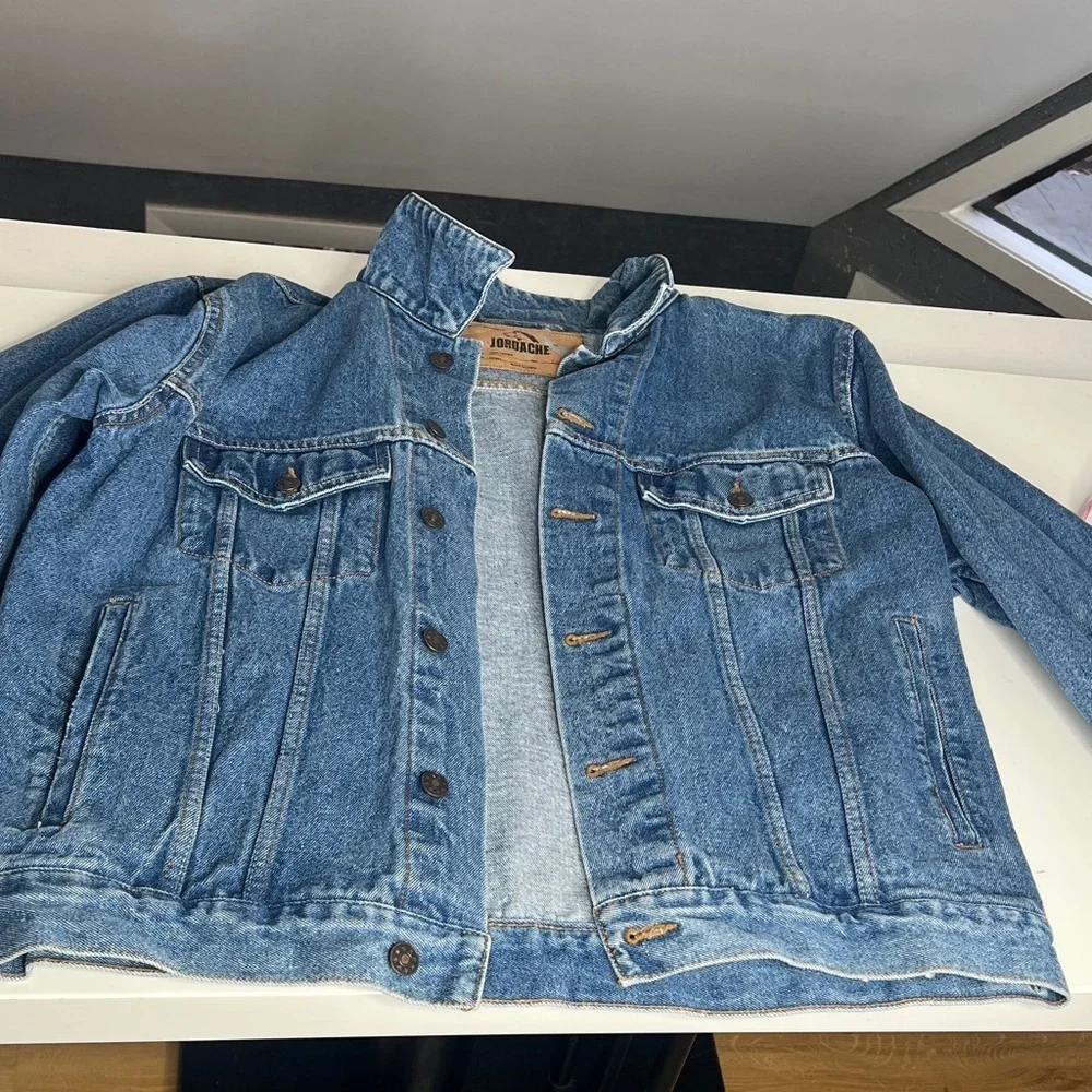 Jordache Sz L 1990’s Vintage Denim Jacket 100% Cotton